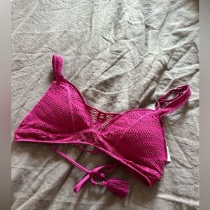 Becca Swimsuit Top size m